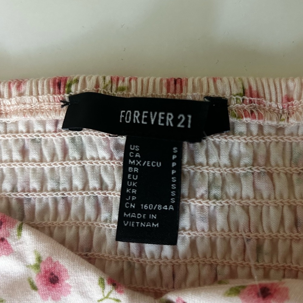 Forever 21 Ballerina Top, size S - Picture 5 of 5